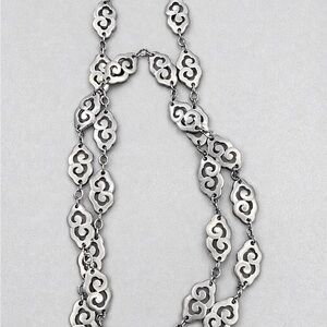 Vintage Crown Trifari Silver-Tone Scroll Link Necklace